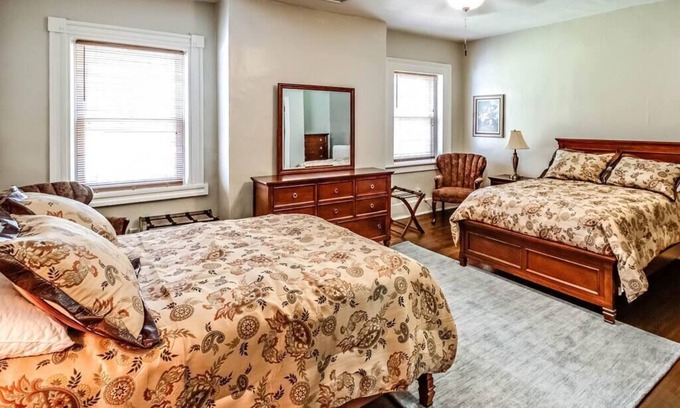 Tazewell House | Pet-Friendly Stay at The Litz Mansion - Mary May Room