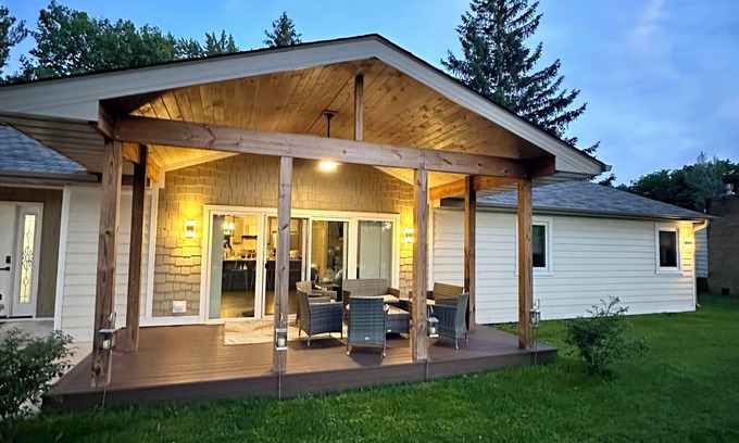 Benton Harbor House | Riverview Retreat: Guest Rated 9.6 with Spa & Hot Tub