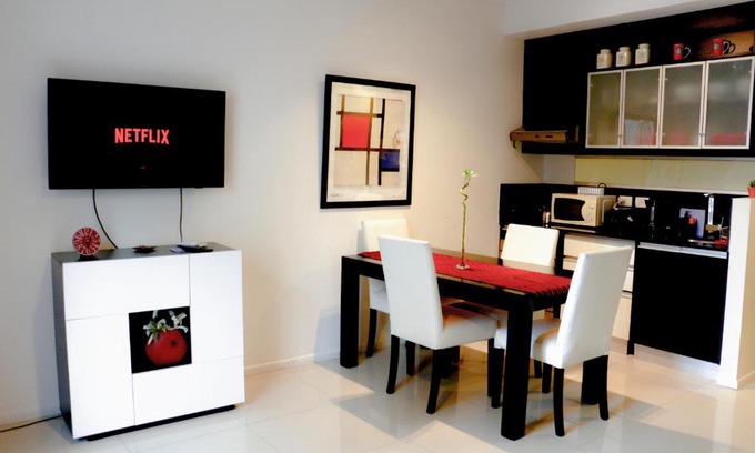 Palermo Apartment | Unforgettable Experience at Palermo Hollywood with Pool Access