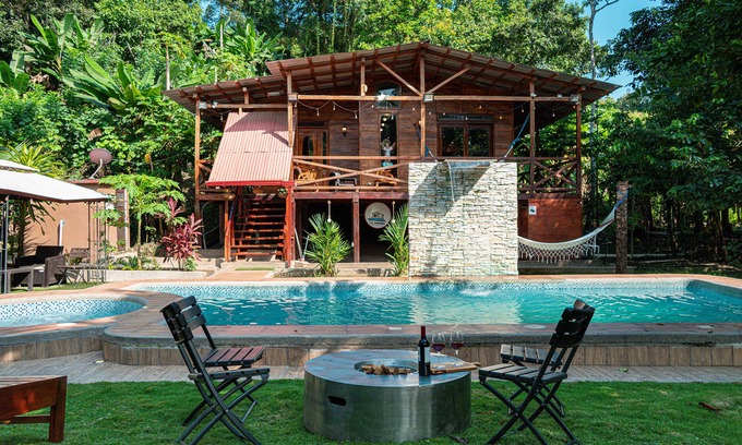 Entrada Cabin | Unwind in Nature at La Cabaña de la Montaña Retreat