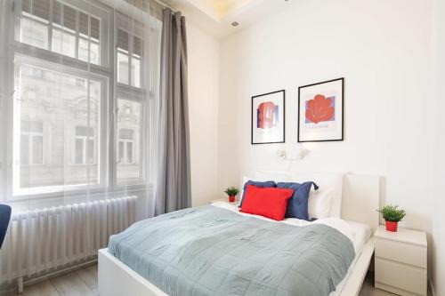 Terezvaros Apartment | Explore Budapest from This Central Studio