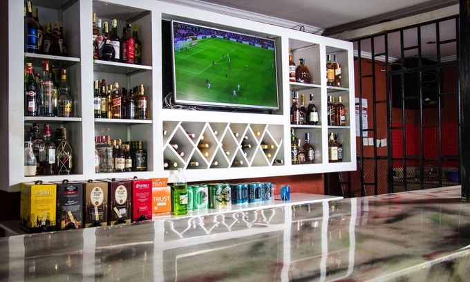 Nyeri Hotel | Family-Friendly Comfort at Express Inn with Breakfast Included