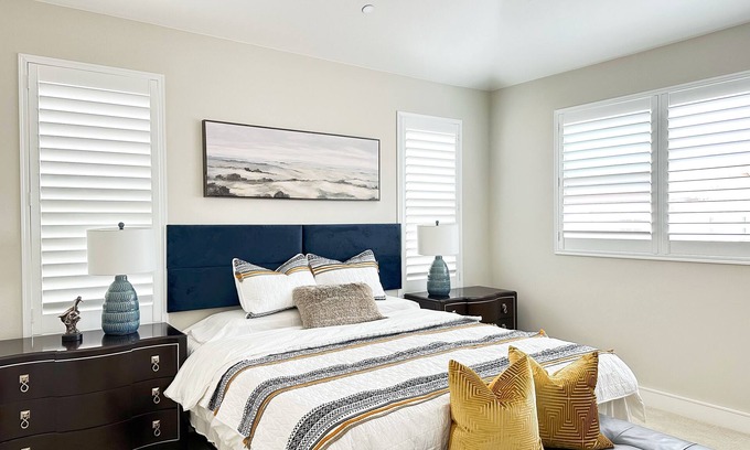 Woodbridge House | Elegant 4-Bedroom Villa with Pool & Spa in Irvine Eastwood