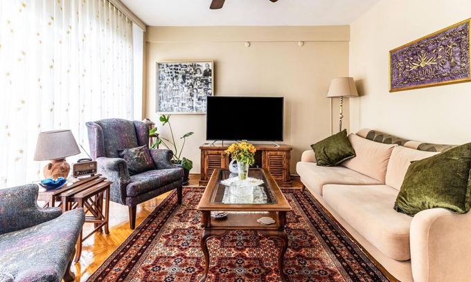 Moda Apartment | Exquisite Flat Near Moda Coast in Kadikoy