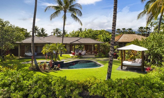 Kaupulehu House | Oceanview Retreat with Private Pool & Spa - Top Rated!