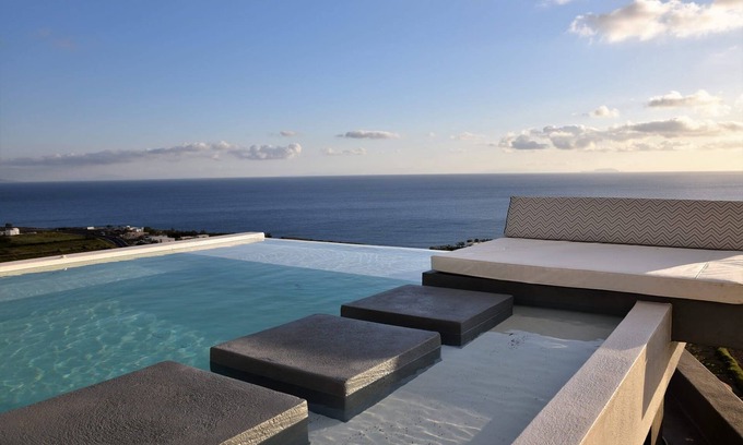 Imerovigli Villa | Exquisite Santorini Villa | Villa Mythiá | 2 Bedrooms | Breathtaking Sea Views.