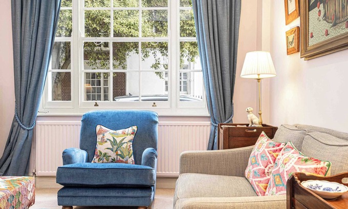 Bryanston and Dorset Square House | Immaculate JOIVY Townhouse with Patio & Breakfast Included