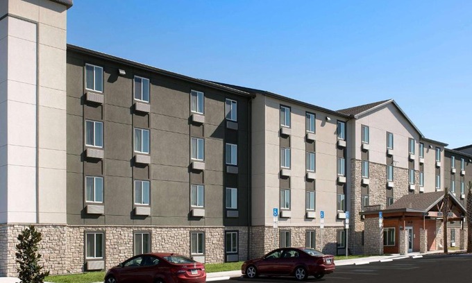 Mendota Heights Hotel | Convenient Extended Stay America Suites near Minneapolis Airport