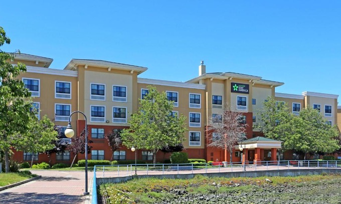 Oakland Hotel | Modern Extended Stay America Suites in Oakland - Alameda