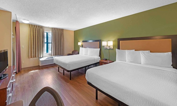 Naperville Hotel | Comfortable Extended Stay America Suites in Naperville