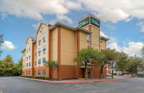 McNeil Hotel | Pet-Friendly Extended Stay America Suites near Lakeline Mall