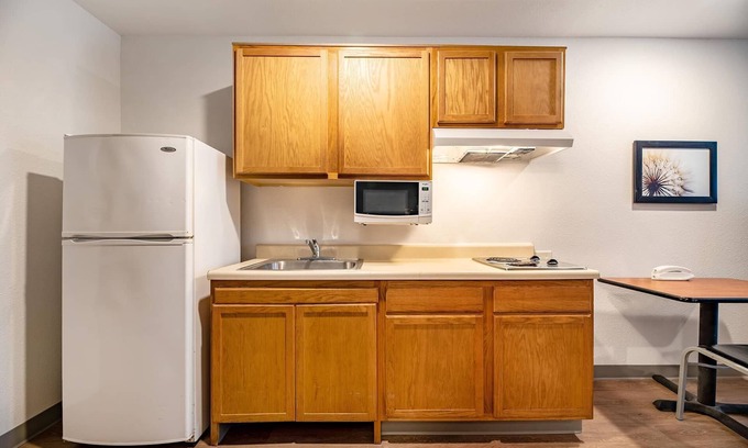 Fort King District Hotel | Comfortable Extended Stay America Select Suites in Ocala