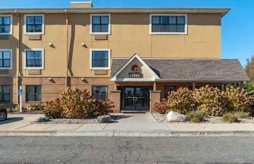 Bryant Pattengill West Hotel | Comfortable Extended Stay America Suites Near Briarwood Mall