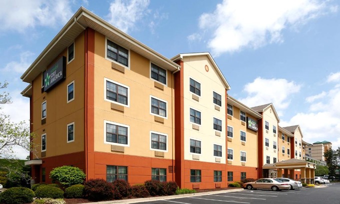 Covington Hotel | Pet-Friendly Suites at Extended Stay America - Covington