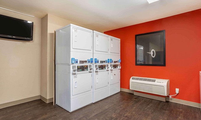 Somerset Hotel | Convenient Extended Stay America Suites in Somerset Franklin