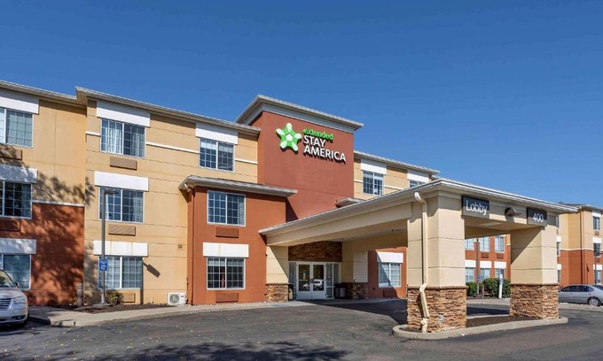 Norwalk Hotel | Pet-Friendly Extended Stay Suites in Norwalk - Stamford