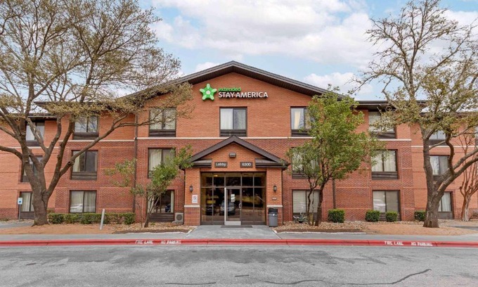 St. Johns Hotel | Comfortable Extended Stay America Suites - Austin Metro