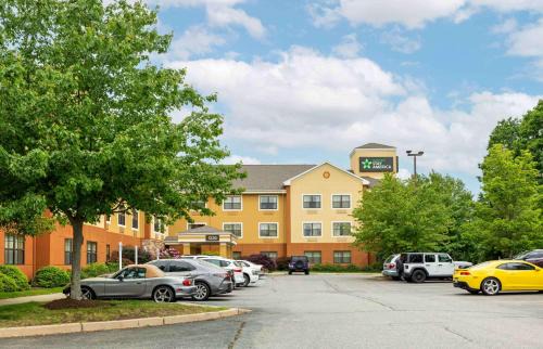 East Greenwich Hotel | Comfortable Stay at Extended Stay America - Providence