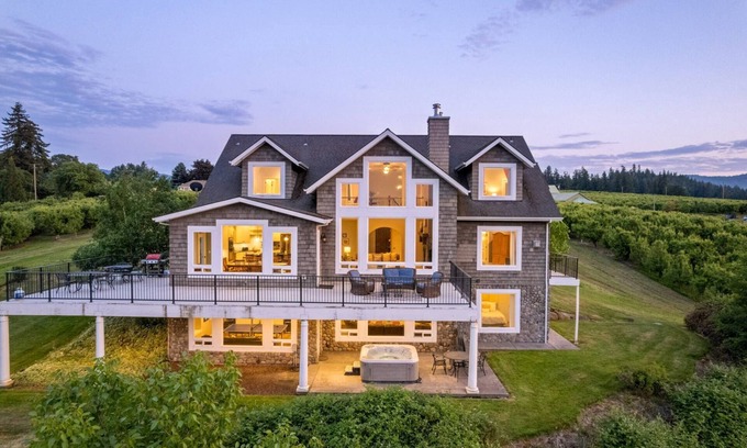 Hood River House | Delightful Private Country Chateau with Hot Tub & Mountain Views