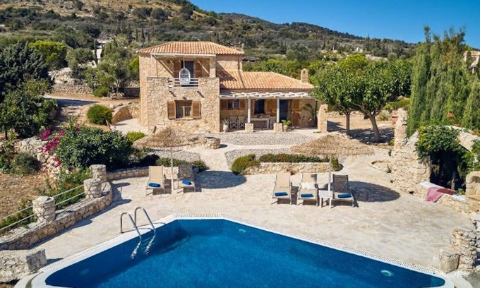 Korithi Villa | Elegant Villa Crystal with Private Pool & Sea Views