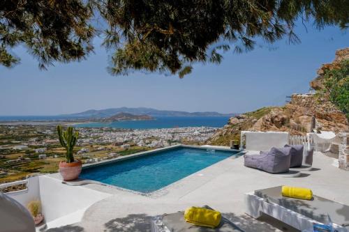 Naxos Town House | Unforgettable Stays at Eye of Naxos - 4-Star Oasis