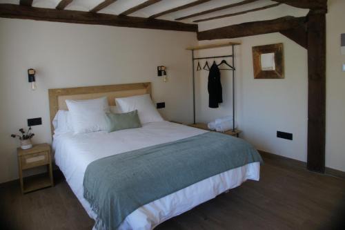 San Millan de la Cogolla House | Discover Fábrica de Harinas La Gloria: Pet-Friendly Retreat