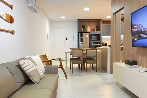 Ingleses Norte House | Beach Getaway with Pool and Family-Friendly Amenities