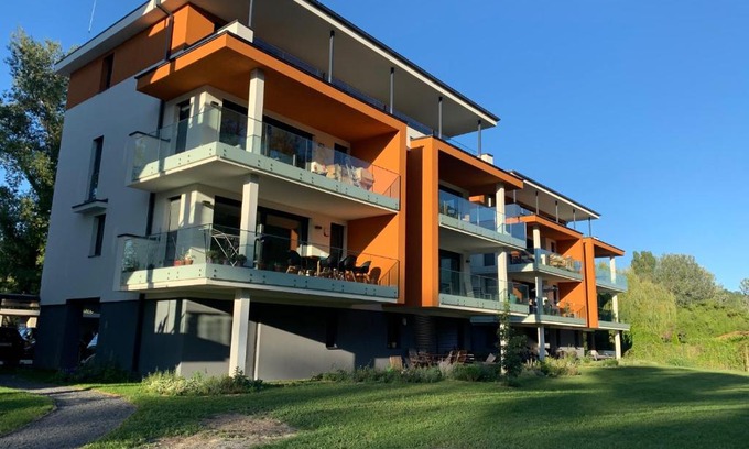Balatonfuzfo Apartment | Beachside Bliss at Fűzliget Surf Front - Pet Friendly Retreat