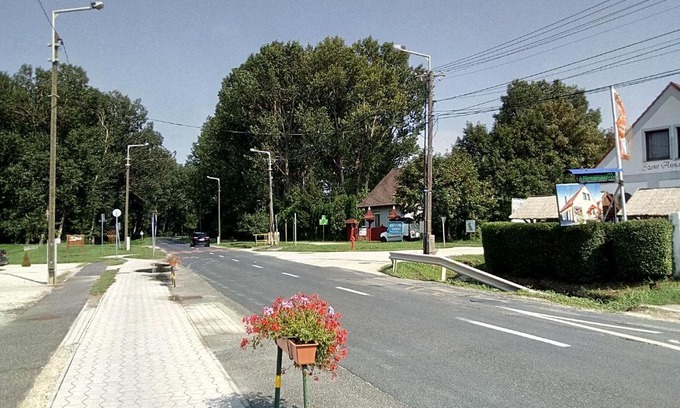 Fertohomok House | Cozy F 106 Vendégház with Kitchen Amenities and Great Reviews