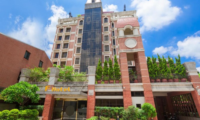 Sanyi Hotel | Discover F Hotel in Sanyi: Family-Friendly & Accessible Stay