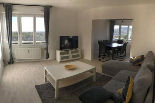 Devant-les-Ponts Apartment | Beautiful Views and Family-Friendly Stays Await You