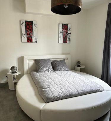 Lons-le-Saunier Apartment | Central Family Retreat in Lons: Convenient & Welcoming