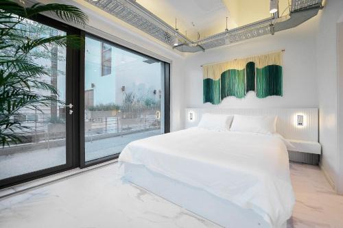 Yeonnam-dong House | F9 Tailored Service Home Near Hongik Univ Station