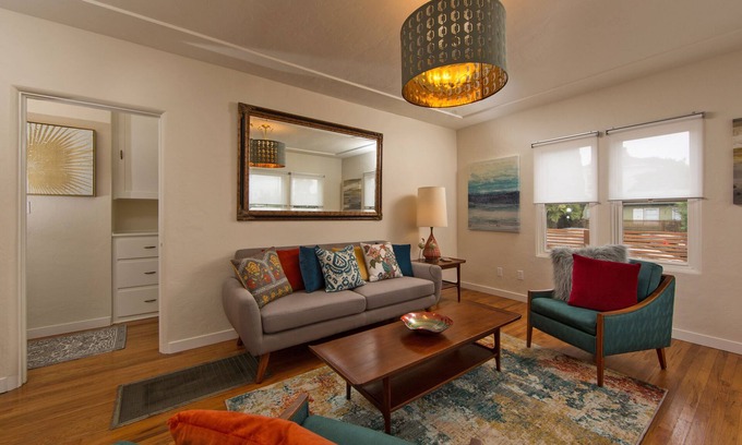Hillcrest House | Trendy Escape: Steps from Dining, Zoo & Beautiful Balboa Park!