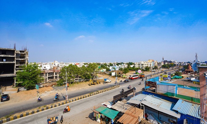 Nagpur Hotel | Discover Fabexpress Octave A1 Celebration with Breakfast Included