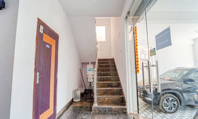Ambattur Hotel | Budget-Friendly Fabexpress Vinayak Residency with Breakfast