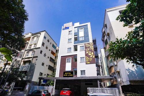 Ameerpet Hotel | Budget-Friendly Stay at FabHotel Air Live with Breakfast