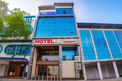 Goharganj Hotel | Guest Rated 9.3: FabHotel Brij Residency with Breakfast