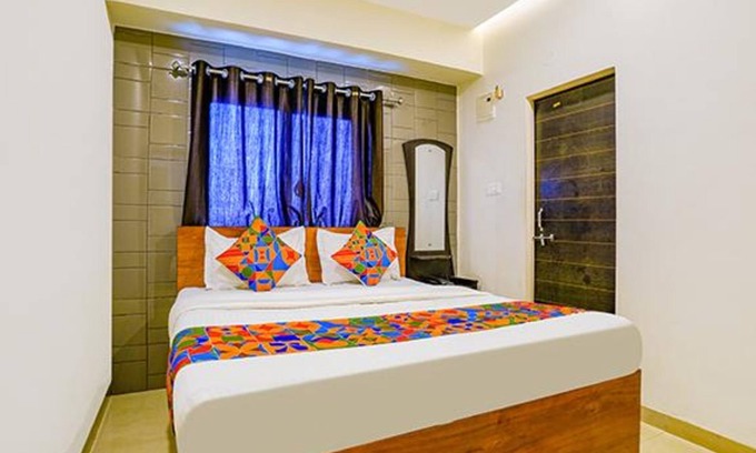 Pune Hotel | Budget-Friendly Fabhotel Dwarka with Breakfast & Kids' Amenities