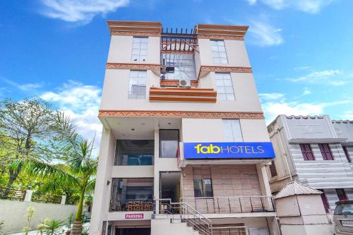 Ram Nagar Hotel | Budget-Friendly Stay at FabHotel ESS Paradise with Dining