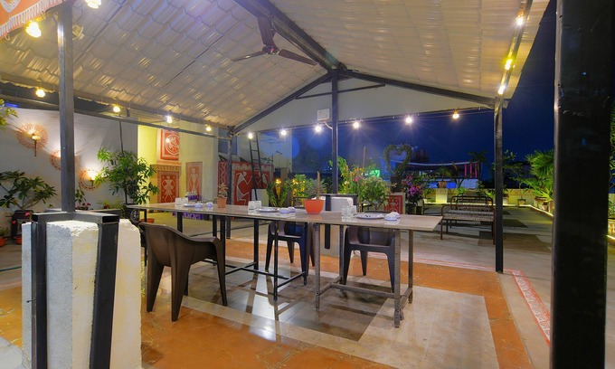 Indore Hotel | Budget-Friendly Stay at Fabhotel Imperial Regency