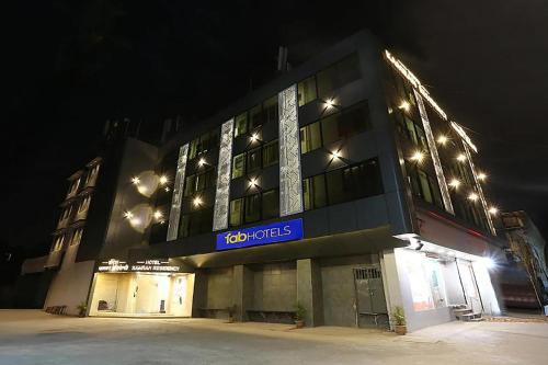 Kismat Nagar Hotel | Family-Friendly Hotel Kamran Residency by US Embassy