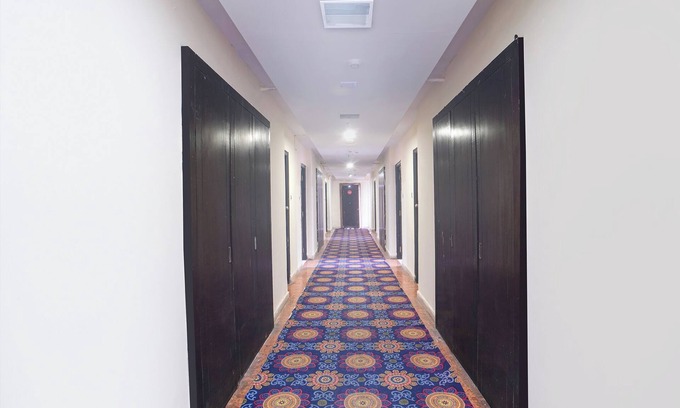 Miyapur Hotel | Fabhotel Namo Stay Inn