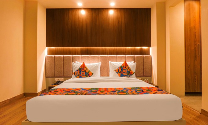 Anand Vihar Hotel | Budget-Friendly Stay at Fabhotel Prime Shanit with Breakfast