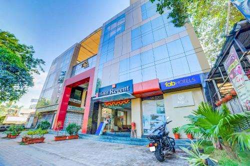 Pimpri - Chinchwad Hotel | Budget-Friendly Stays at FabHotel Regent Inn for Families