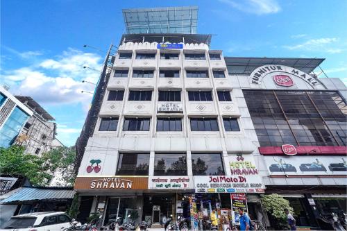 Nagpur Hotel | Family-Friendly Getaway at FabHotel Shravan with Breakfast
