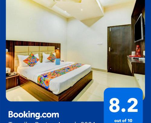 Kanpur Hotel | Delightful FabHotel Solitaire Inn with Breakfast & Family Amenities