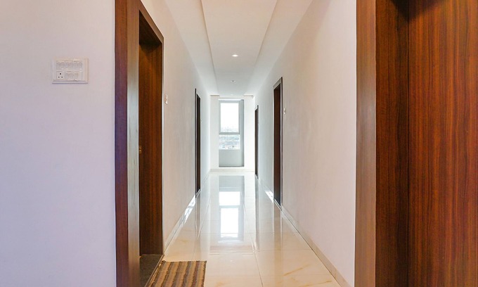 Pune Hotel | Budget-Friendly Fabhotel Spot Light with Family Amenities