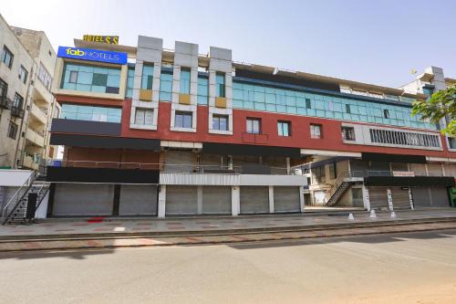 Chandkheda Hotel | Family-Friendly Hotel SS: Perfect for Pets and Kids