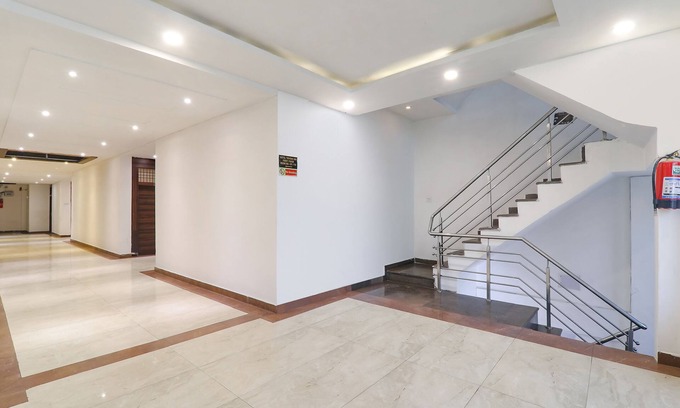 Allahabad Hotel | Budget-Friendly Fabhotel Triveni with Breakfast Included